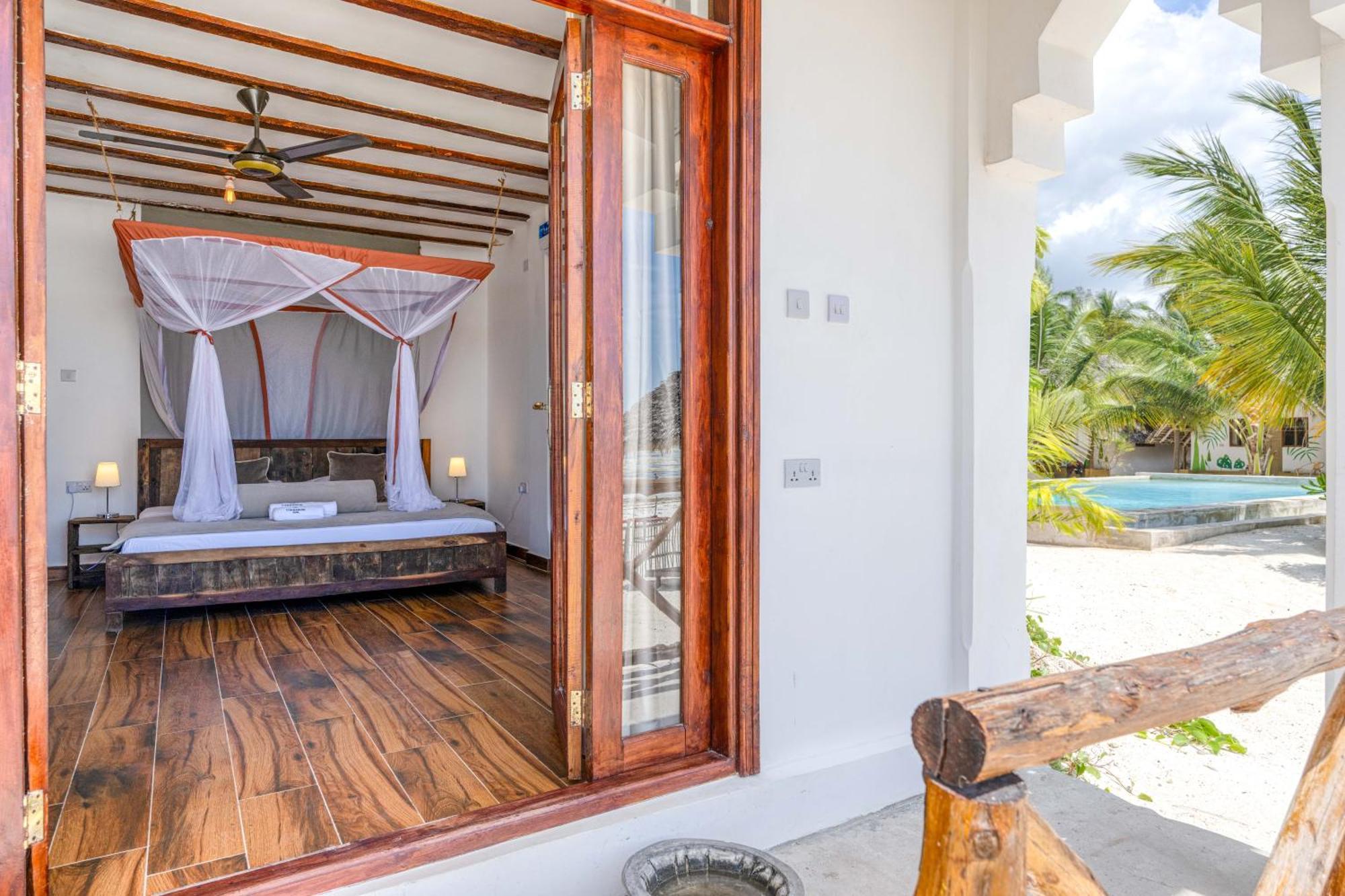 גאמביאני Cinnamon Hotel מראה חיצוני תמונה